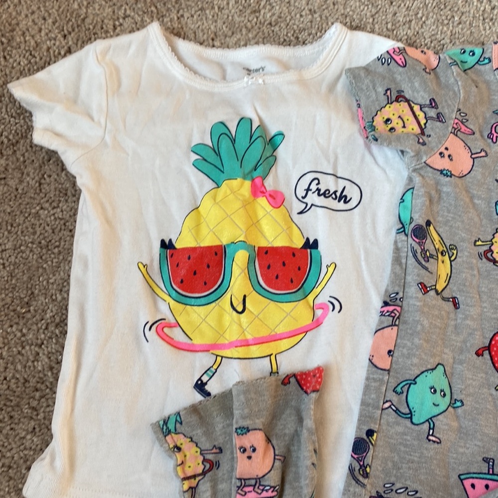 Carters girls 3 piece pajama set size 4 - Picture 4 of 6